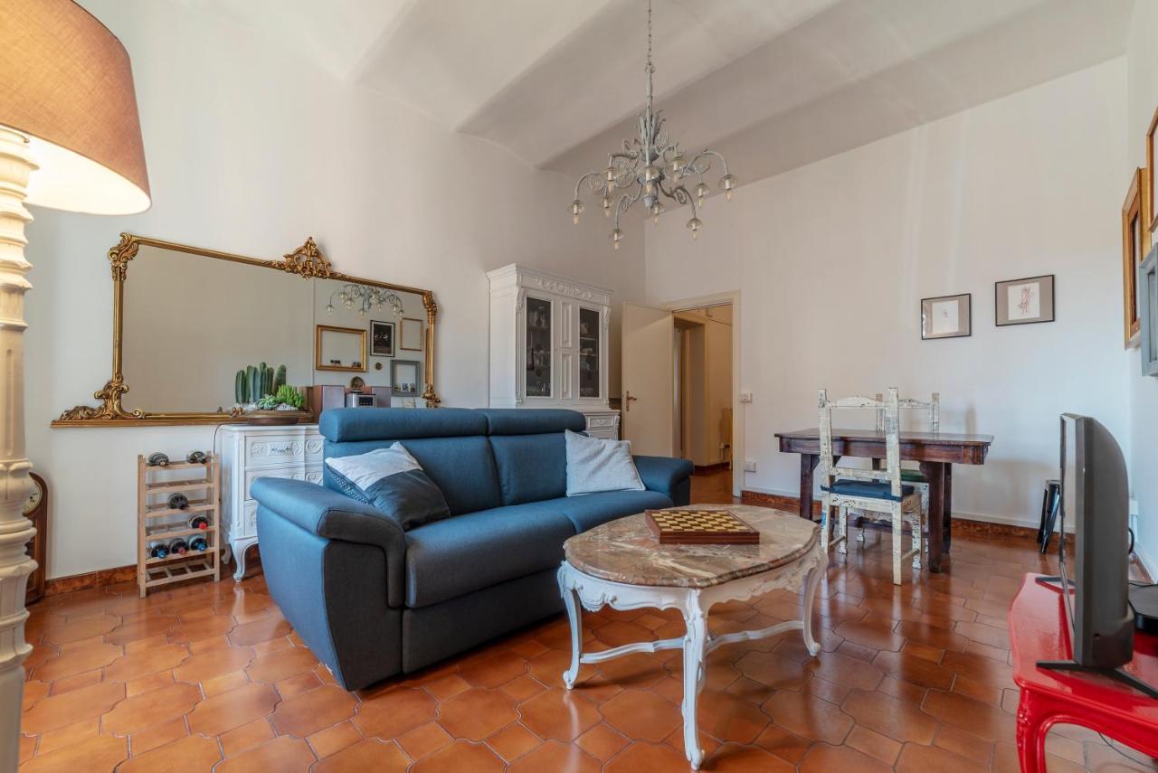 Santa Maria Maggiore Roomy And Bright Flat Rom Eksteriør billede
