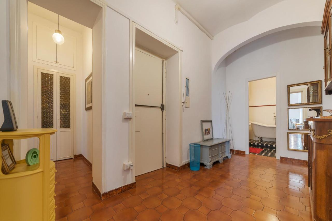 Santa Maria Maggiore Roomy And Bright Flat Rom Eksteriør billede